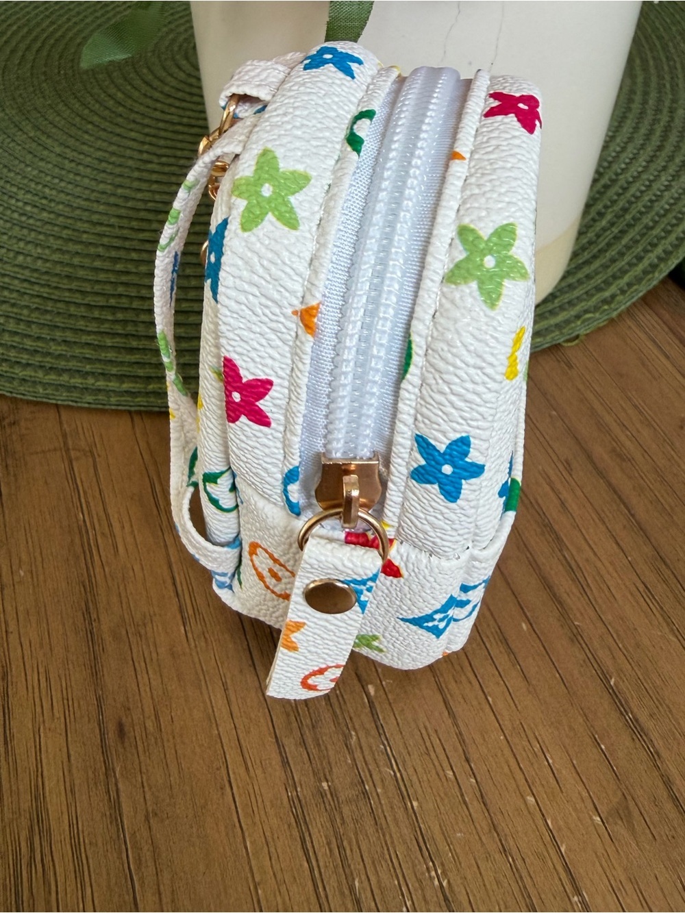 Monogram Blooming Flowers Bag Charm,Mini Pouch, Key Chain Holder, IPod ,Ear Buds - Picture 4 of 4